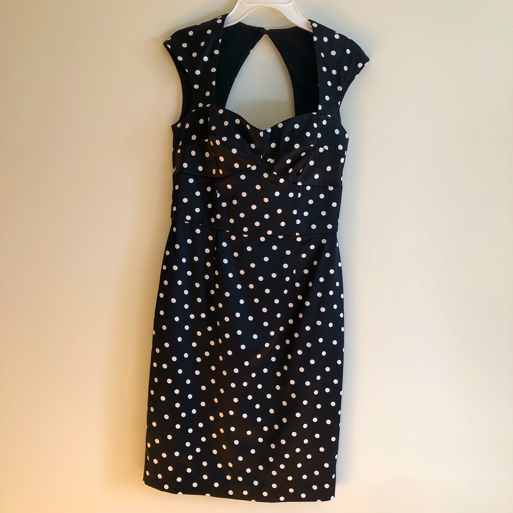 WHITE HOUSE BLACK MARKET Women's Black Lined Cap Sleeve Polka Dot Dress Size 2